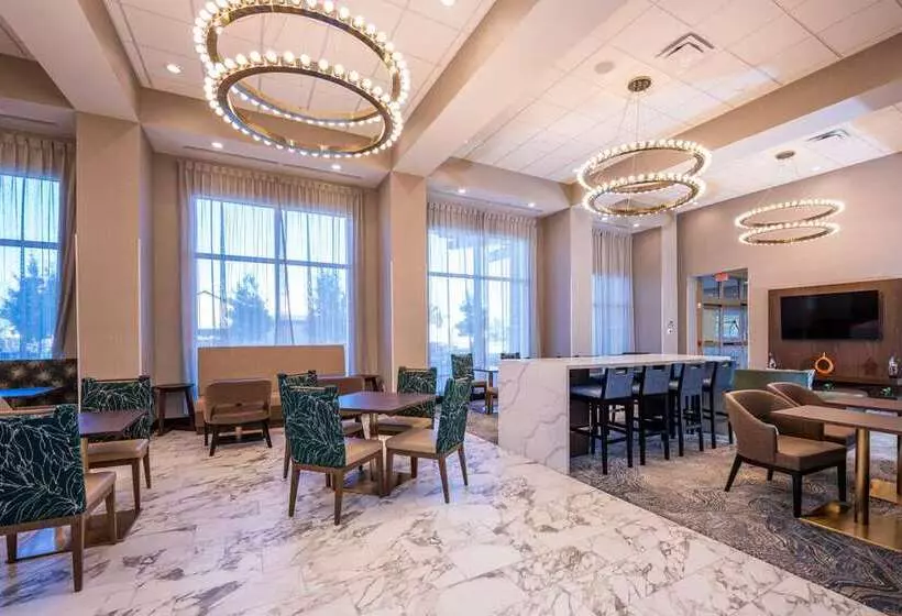 هتل Hampton Inn & Suites Houston Sugar Land