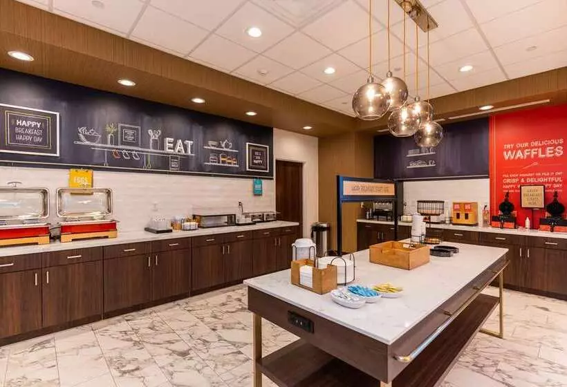 هتل Hampton Inn & Suites Houston Sugar Land