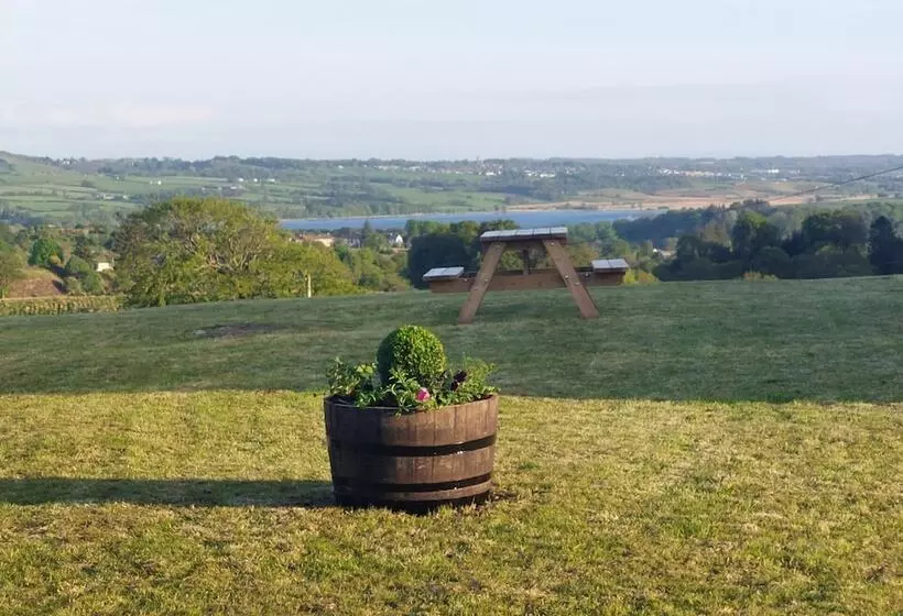 Luxury Family Beechwood Lodge With Hot Tub