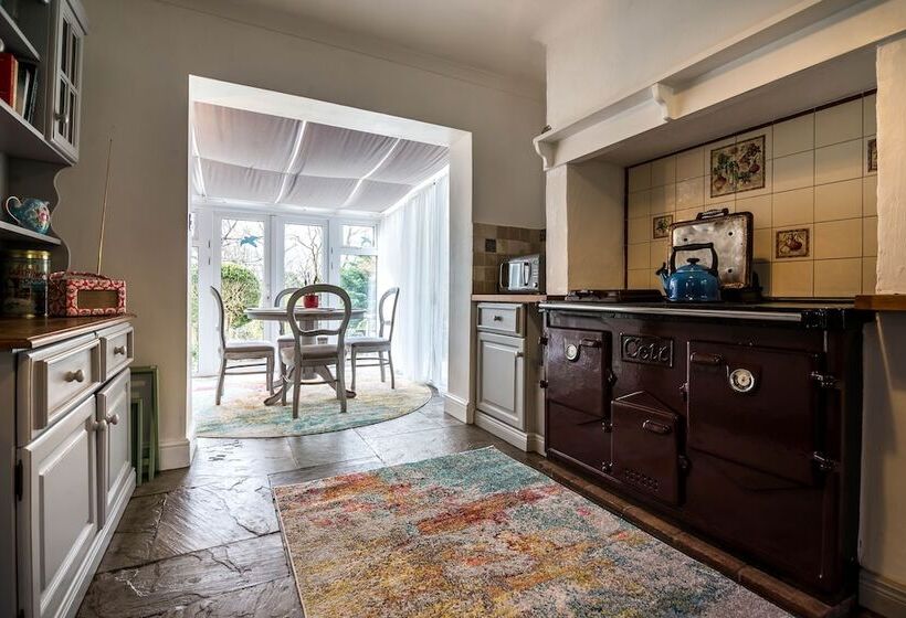 Woodpecker Cottage Sheepswalk Farm