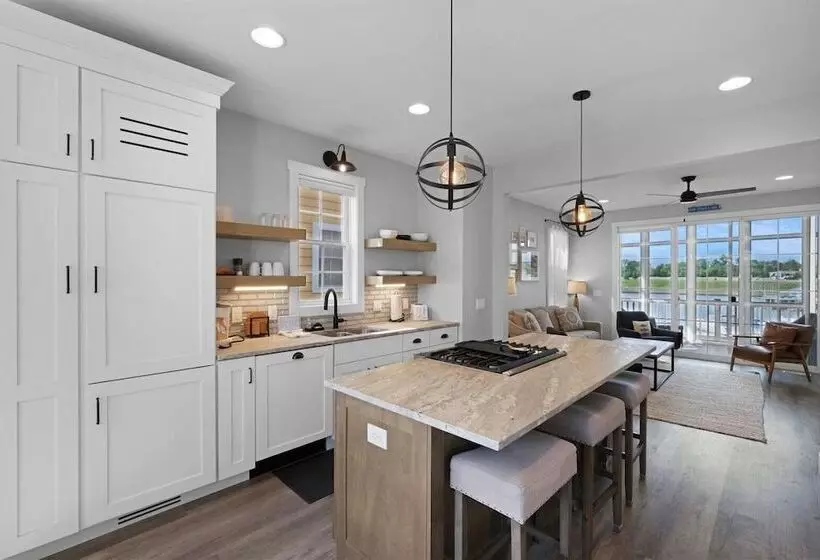 Hook, Wine, & Sinker