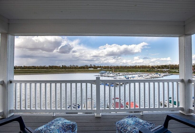 Hook, Wine, & Sinker