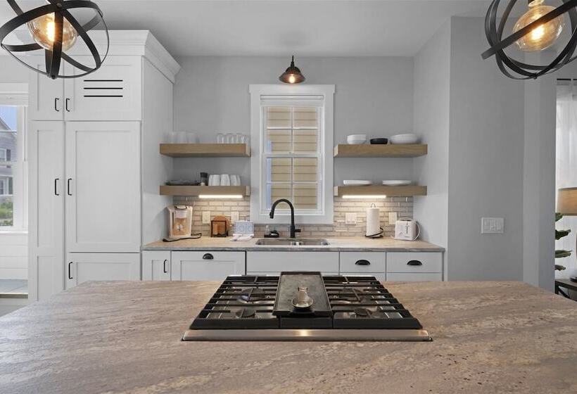 Hook, Wine, & Sinker