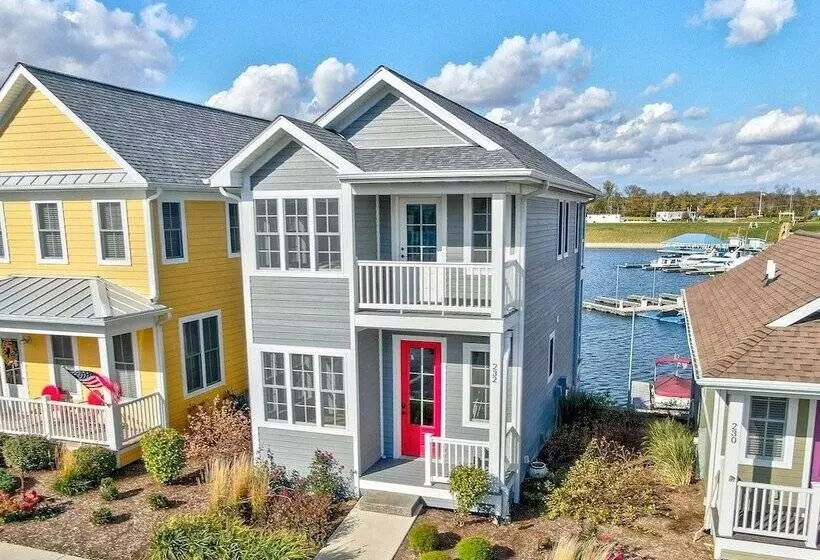 Hook, Wine, & Sinker