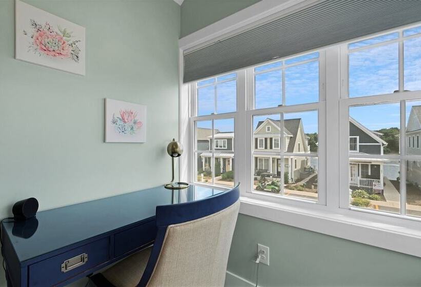 Hook, Wine, & Sinker