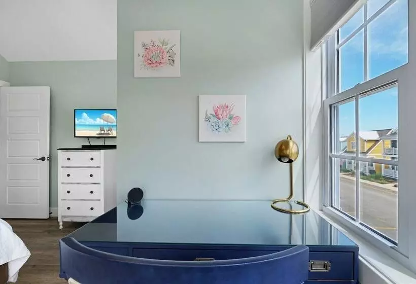 Hook, Wine, & Sinker