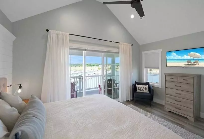 Hook, Wine, & Sinker