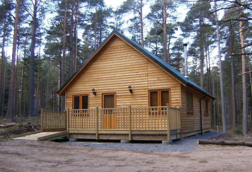 فندق Cairngorm Lodges