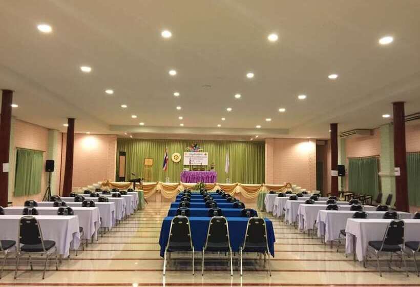 酒店 Prachuap Saam Ao