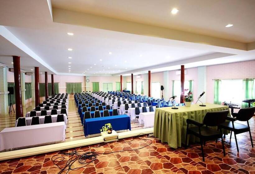 酒店 Prachuap Saam Ao