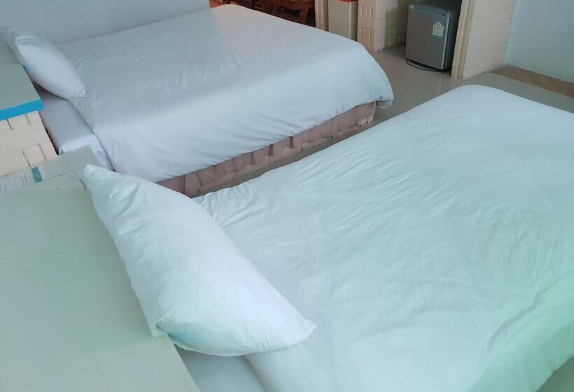 酒店 Prachuap Saam Ao