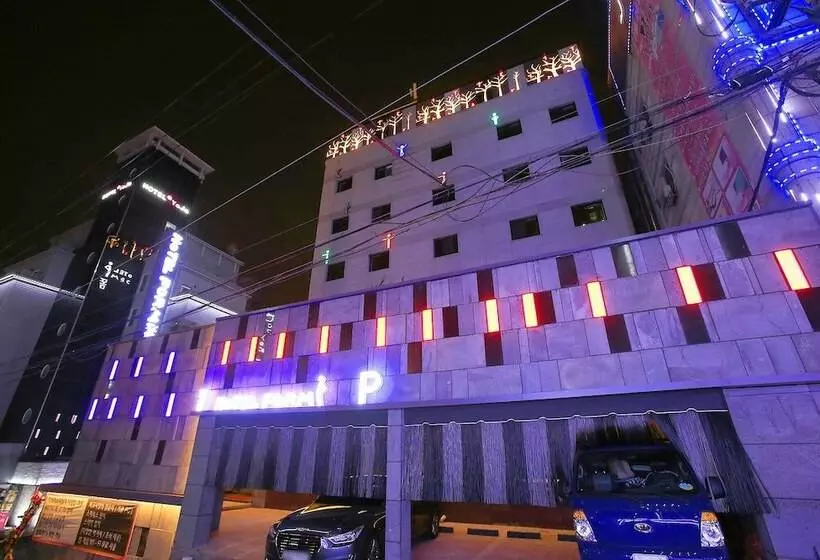 مُتل Bucheon Form
