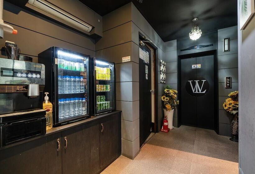 Motell Indeogwon Valt