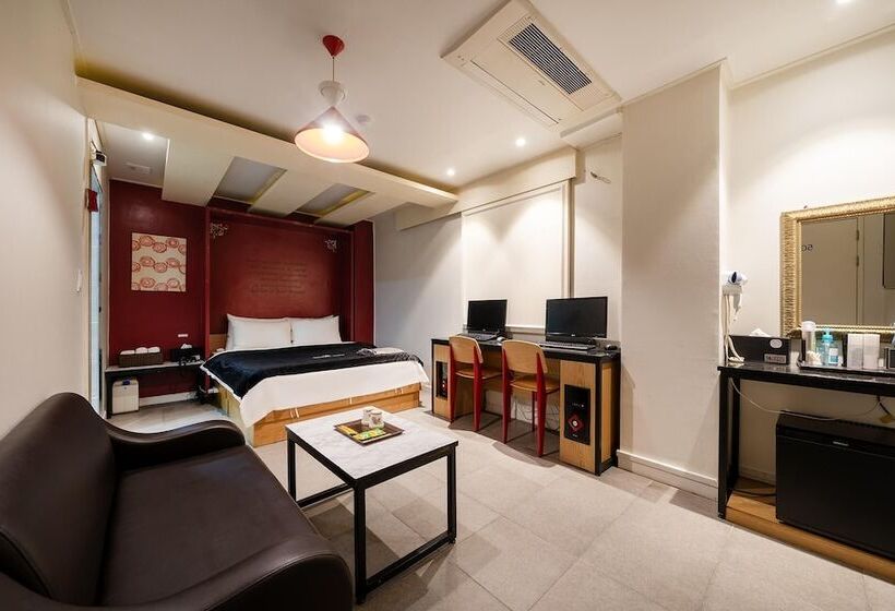 Motell Indeogwon Valt