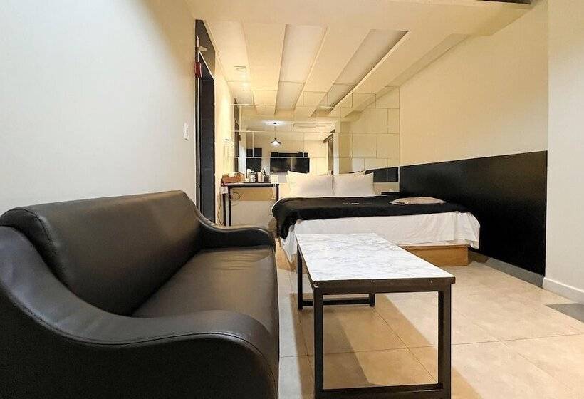 Motell Indeogwon Valt