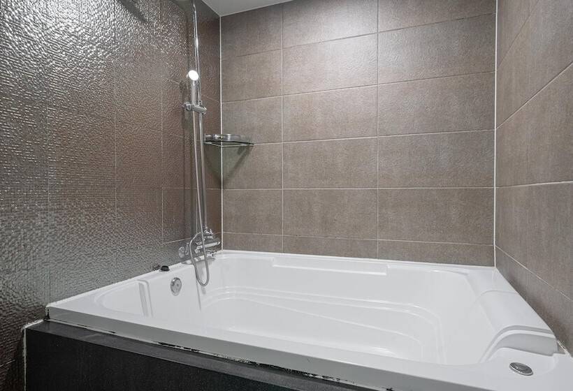 Motell Indeogwon Valt