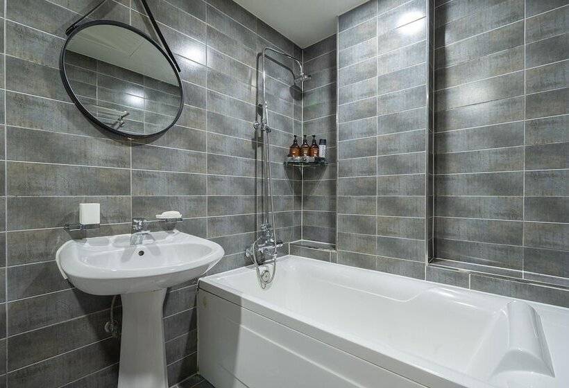 Motell Indeogwon Valt