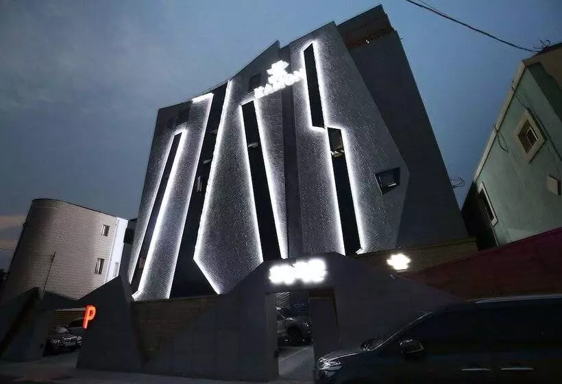 Motelli Seocheon Hotel Kamon