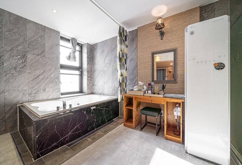 فندق على الطريق Seocheon Hotel Kamon