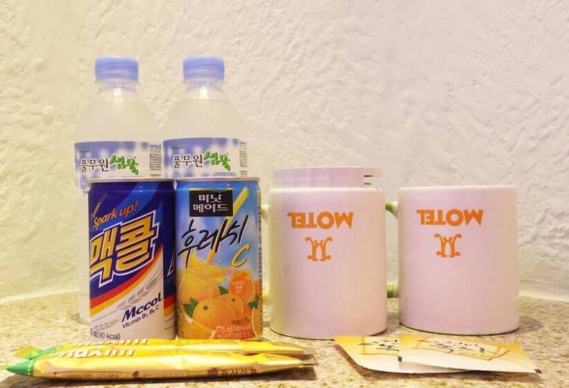 מוטל Suwon Station M