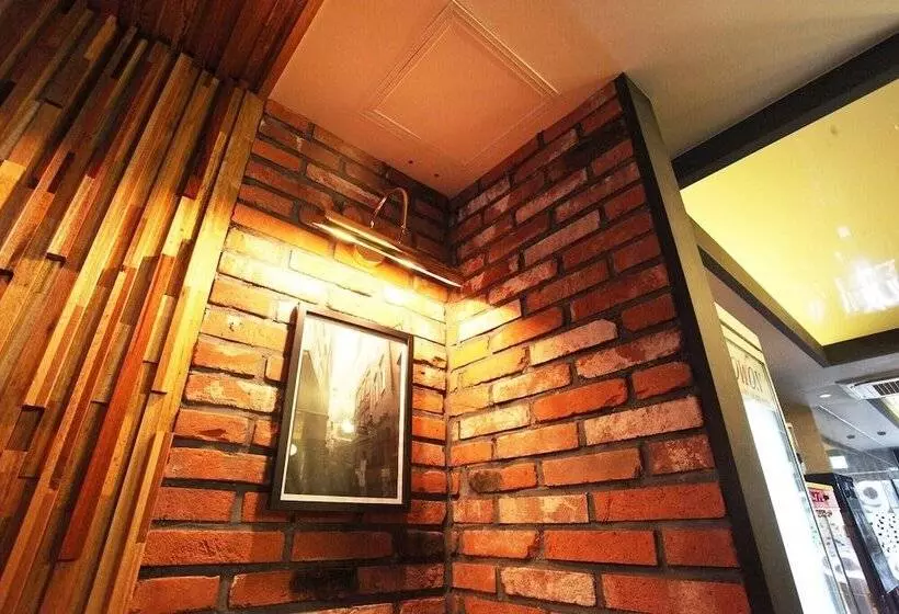 مُتل Wolgot Design Hotel Xym