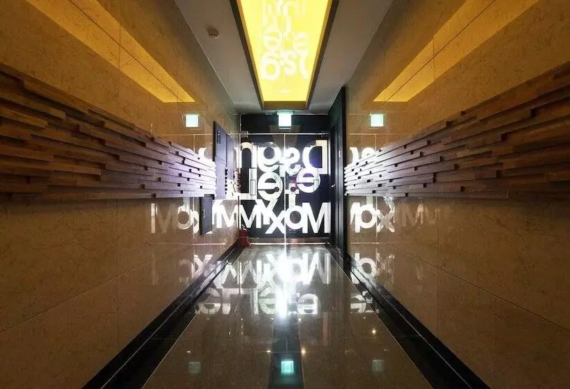 مُتل Wolgot Design Hotel Xym
