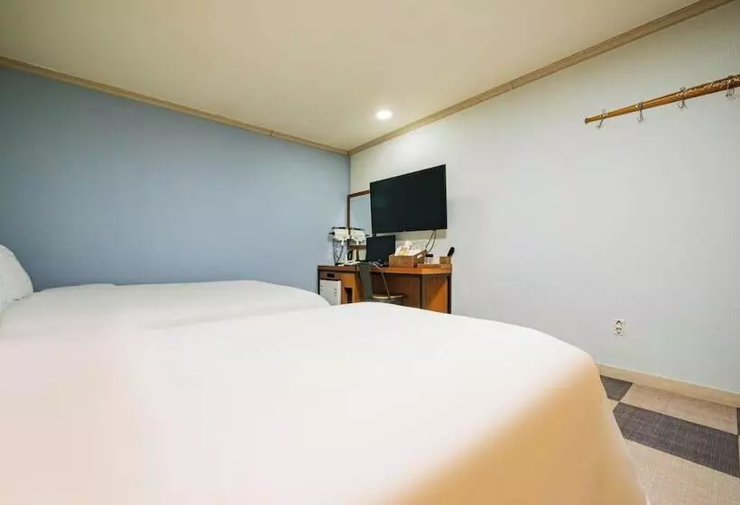 モーテル Yeosu Hi