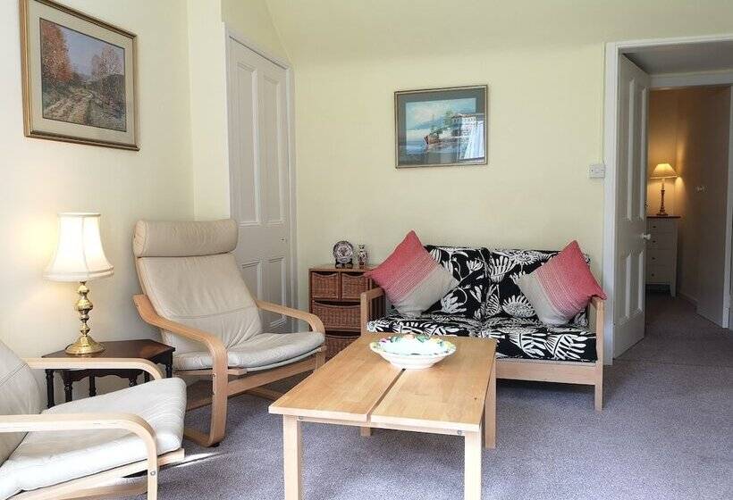 Annslea Garden Cottage