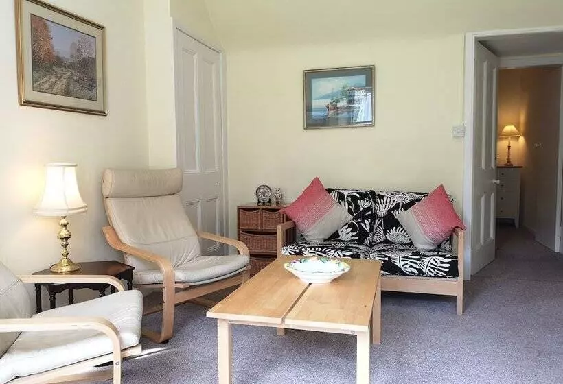 Annslea Garden Cottage