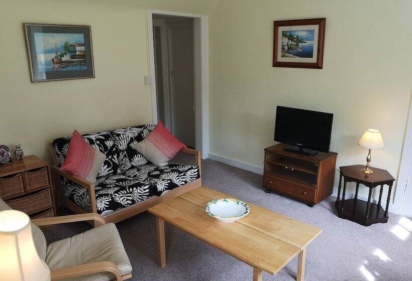 Annslea Garden Cottage