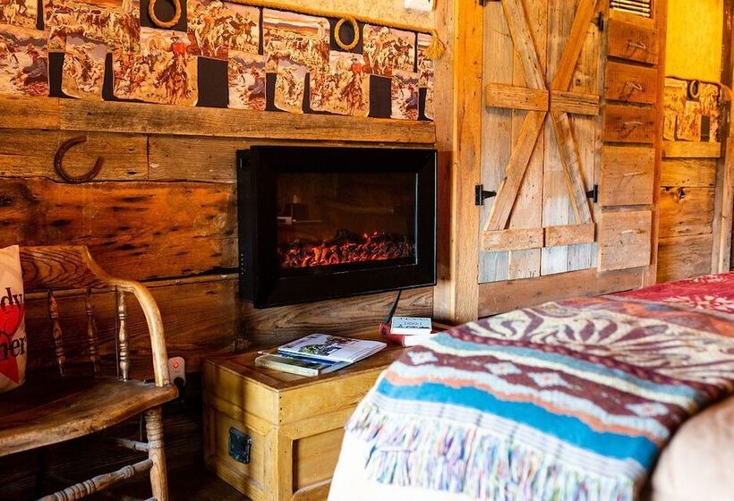 مبيت وإفطار Decatur Courthouse Suites