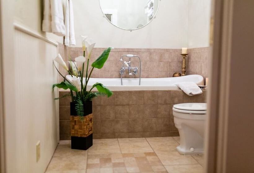 مبيت وإفطار Decatur Courthouse Suites