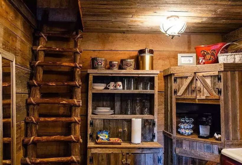 Aamiaismajoitus (B&B) Decatur Courthouse Suites