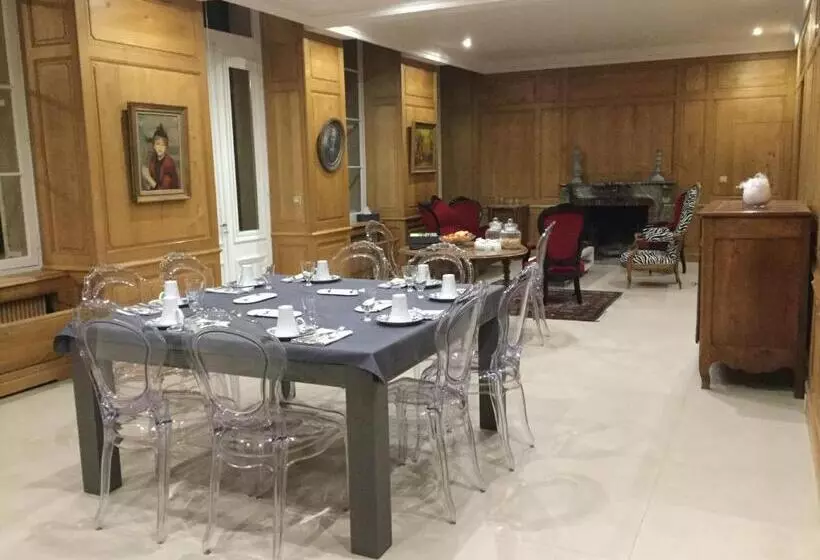 ベッドアンドブレックファースト Le Clos D  Aÿ