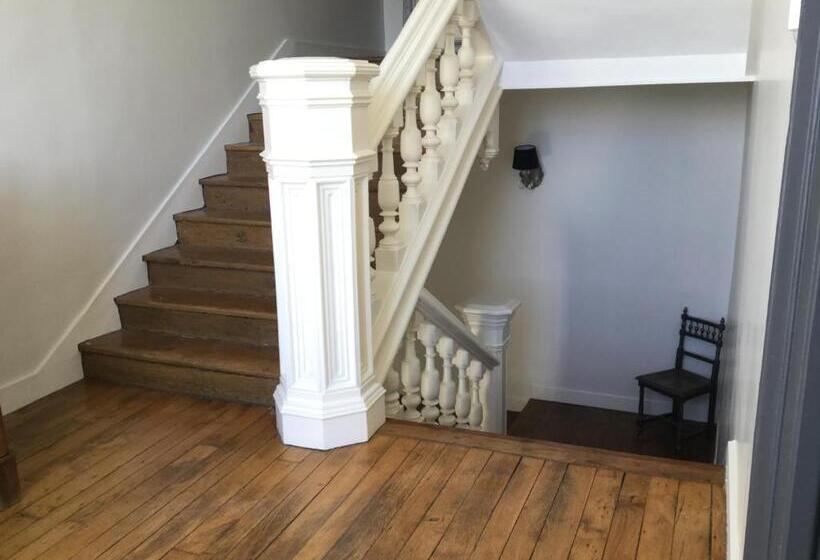 ベッドアンドブレックファースト Le Clos D  Aÿ