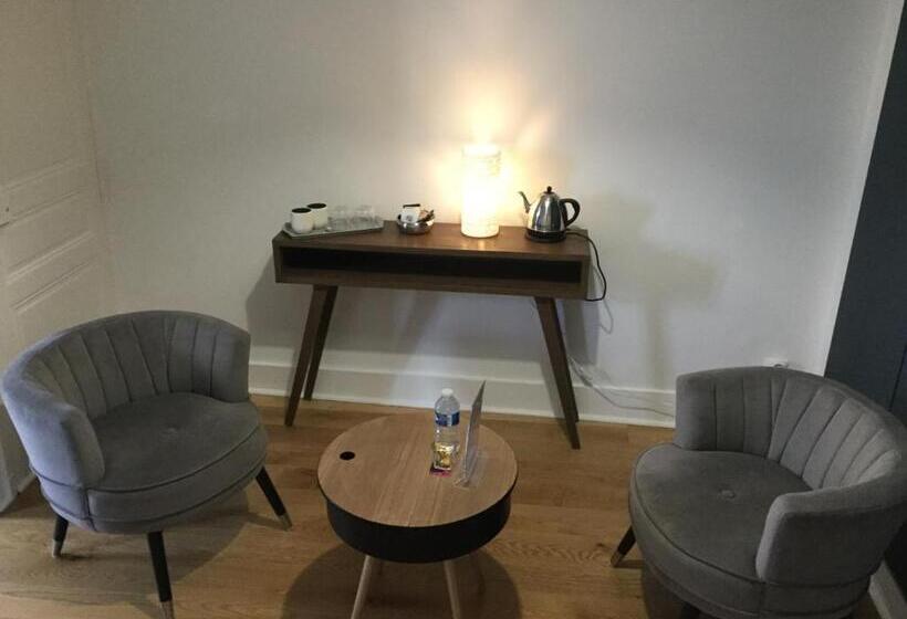 ベッドアンドブレックファースト Le Clos D  Aÿ