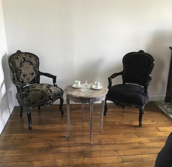 ベッドアンドブレックファースト Le Clos D  Aÿ