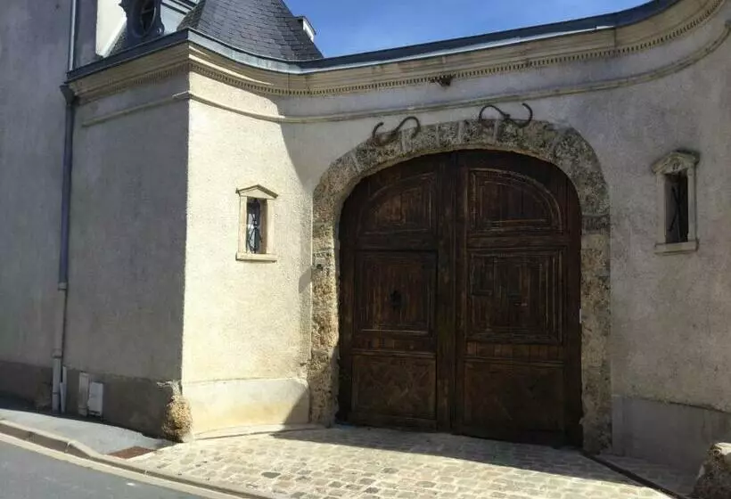 ベッドアンドブレックファースト Le Clos D  Aÿ