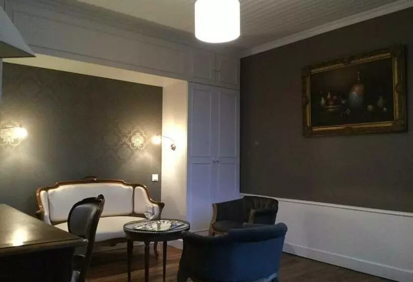 ベッドアンドブレックファースト Le Clos D  Aÿ