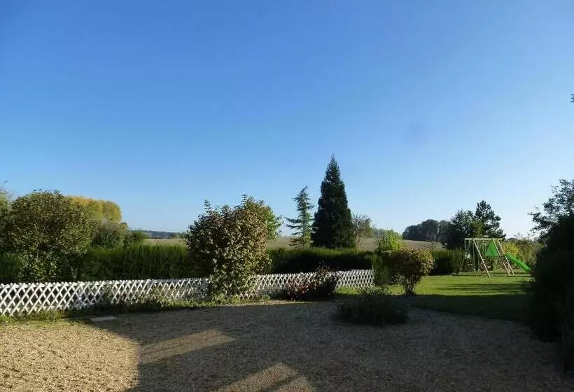 ベッドアンドブレックファースト Le Logis De La Chouette