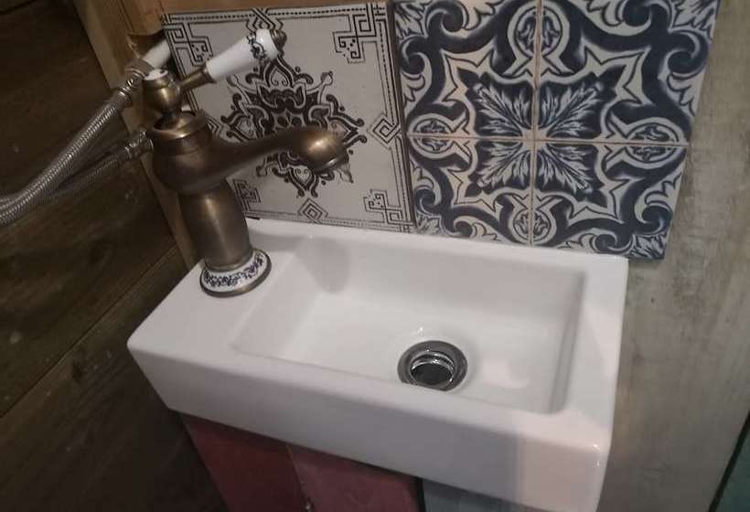 Cosy Cabin Near To Quiet Beach And Sw Coast Path