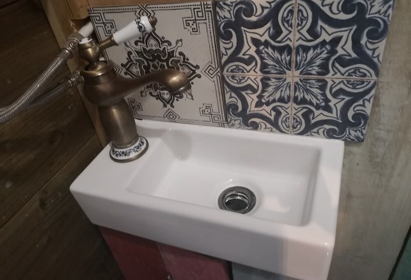 Cosy Cabin Near To Quiet Beach And Sw Coast Path