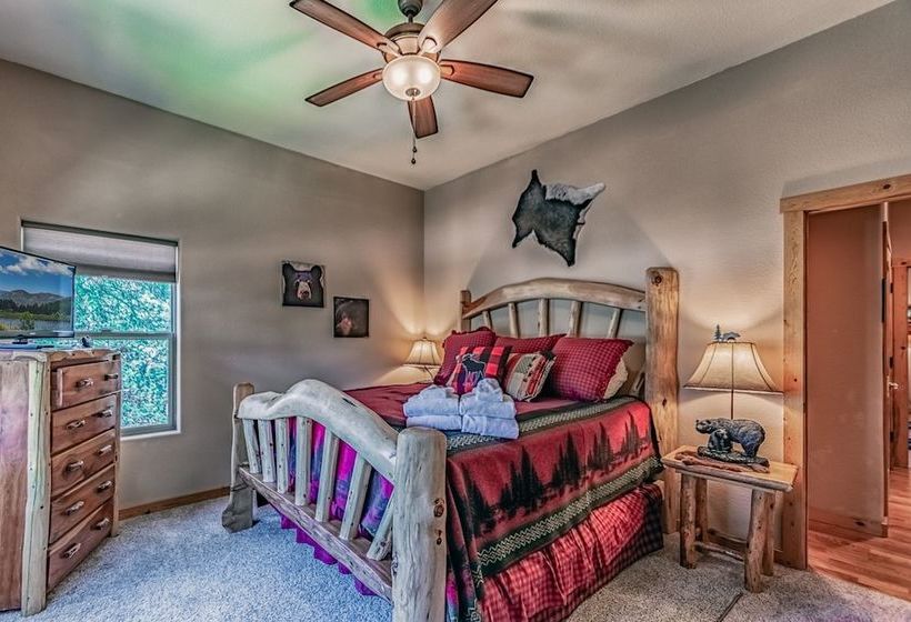 Cozy Knotty And Nice