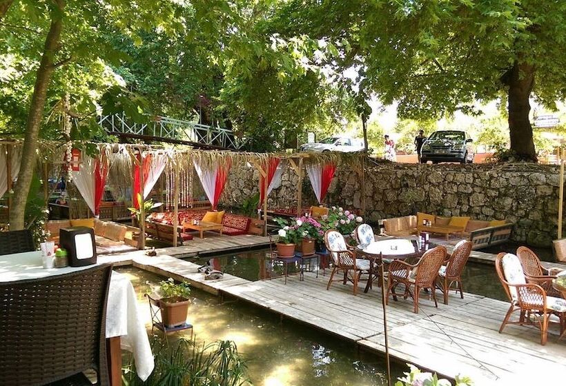 هتل Arikanda River Garden