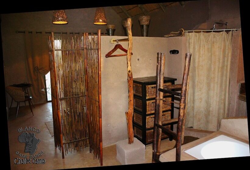 فندق Blanco Hunting Safaris Game Ranch