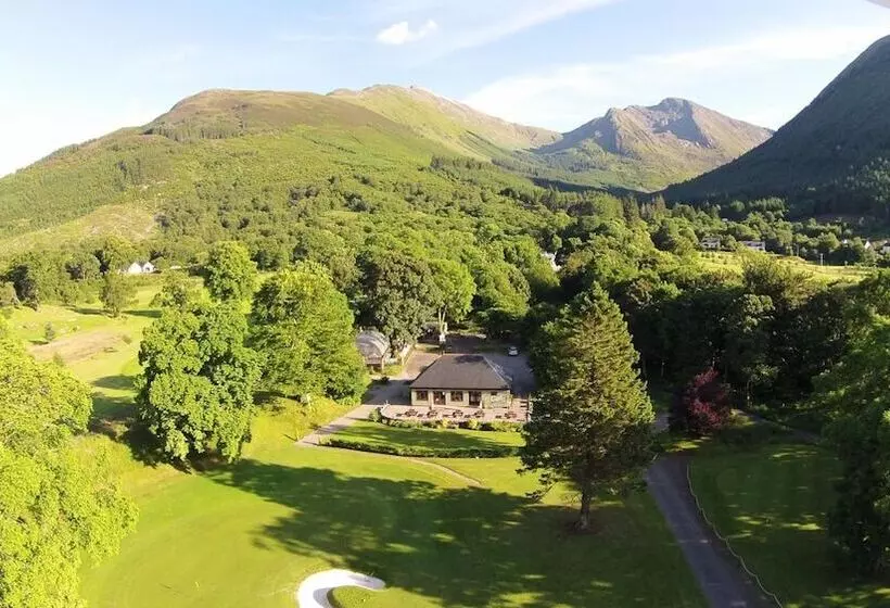 Hotelli Riverbeds Lodges With Hot Tubs