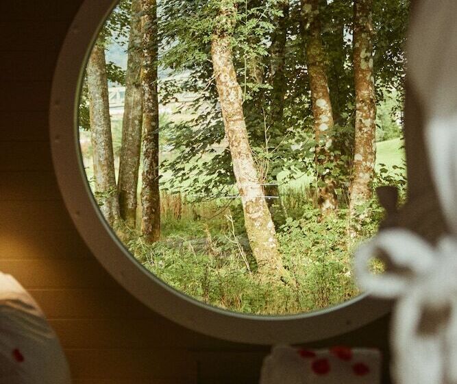 Hotel Riverbeds Lodges With Hot Tubs