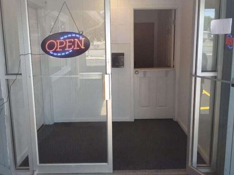 汽车旅馆  Red Rock Extended Stay