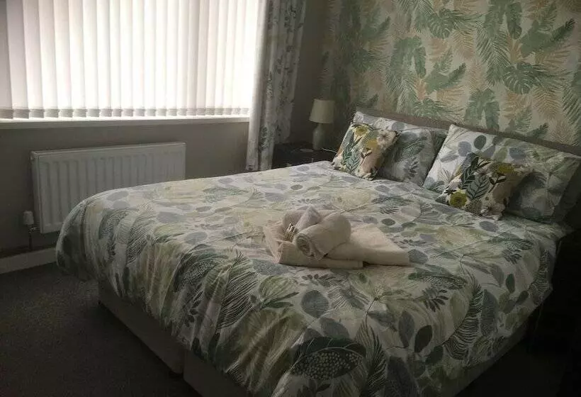 Majatalo Sandyhill Guest House