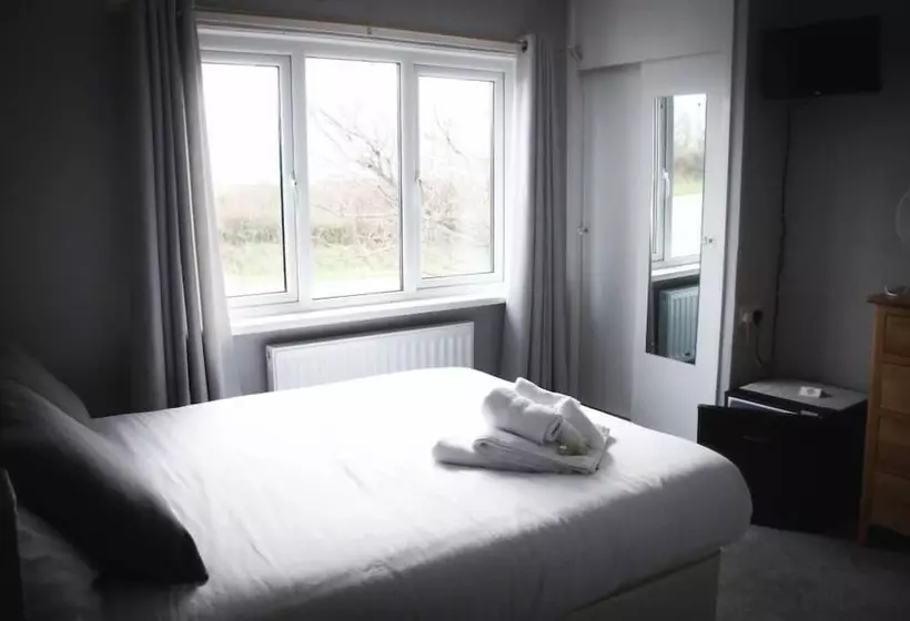 Majatalo Sandyhill Guest House